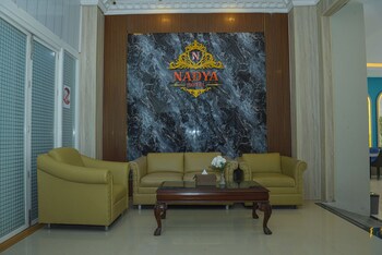 nadya hotel