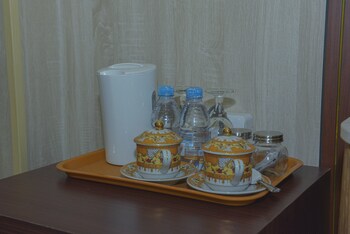 nadya hotel