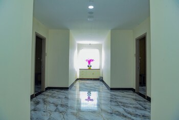 nadya hotel