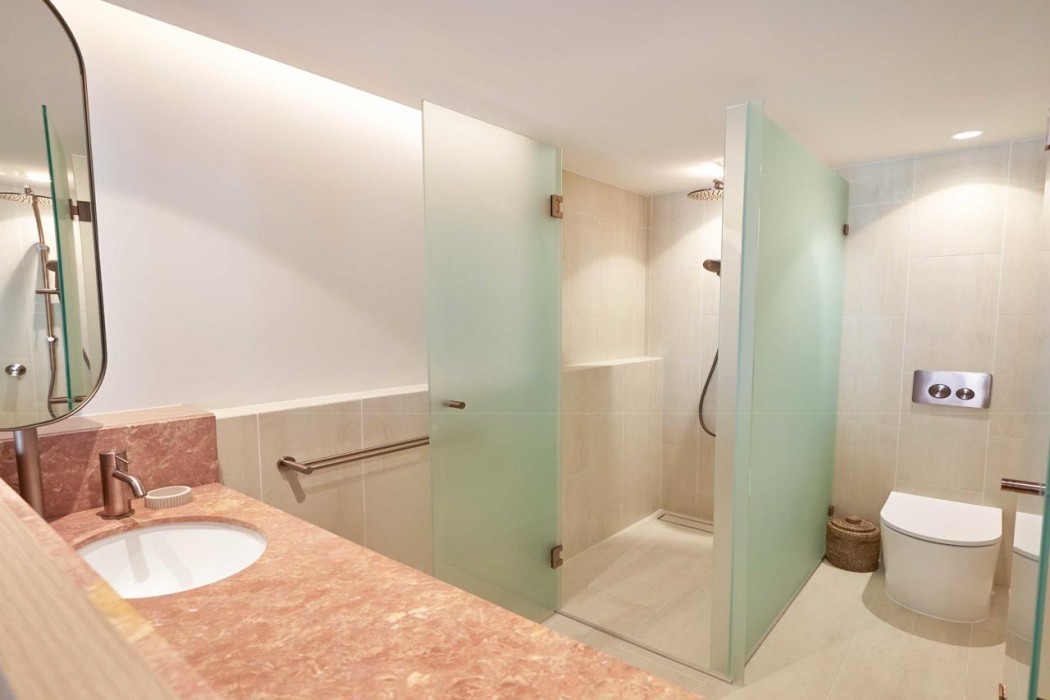 avani mooloolaba beach hotel