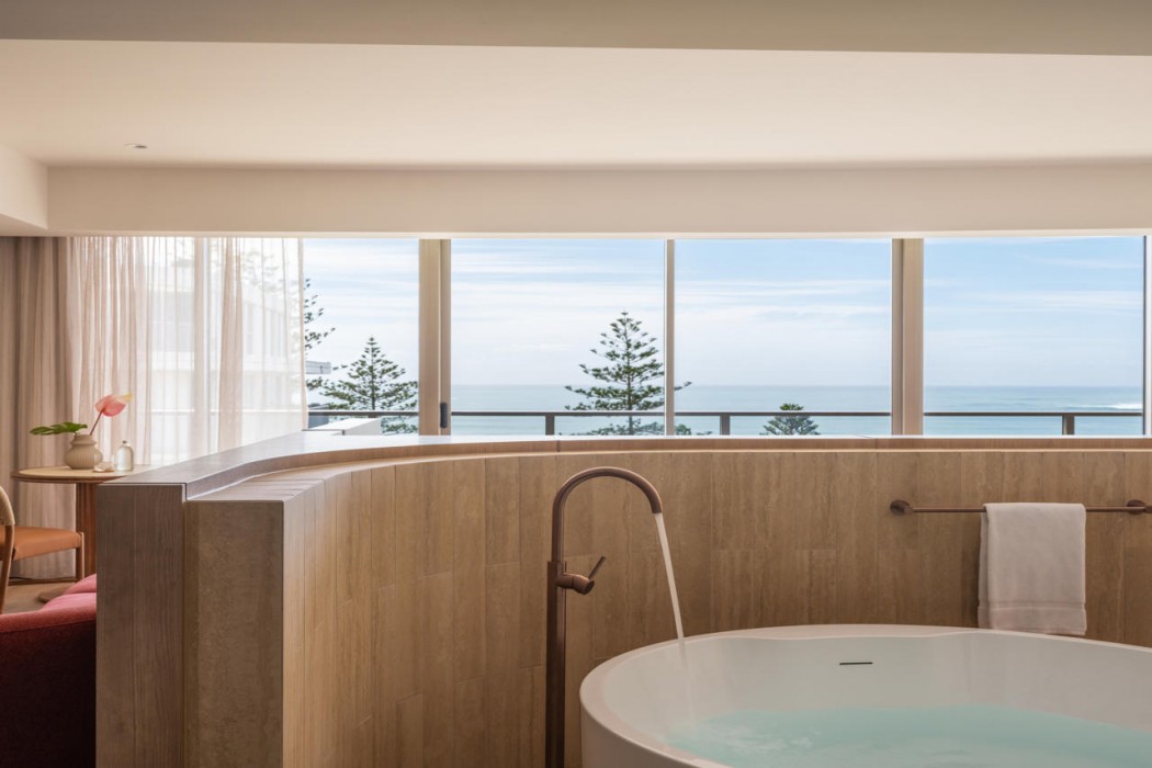 avani mooloolaba beach hotel
