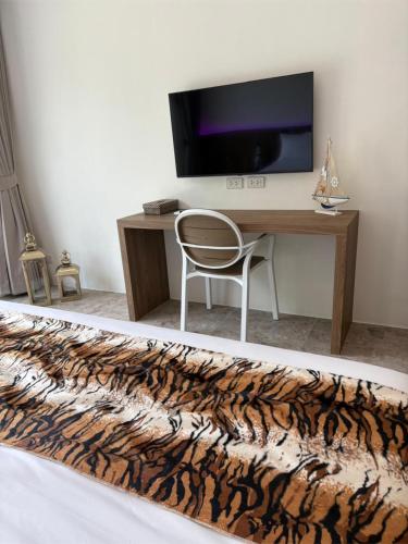 tiger on the beach