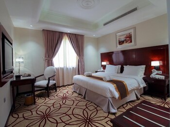 the business hotel by seafront