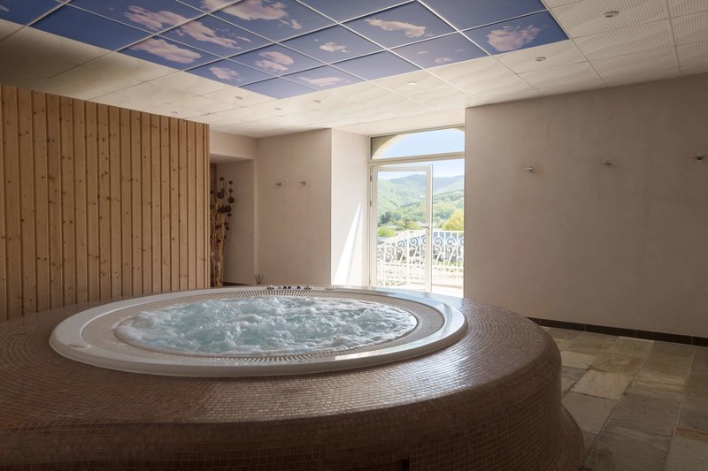 chateau de la falque the originals relais