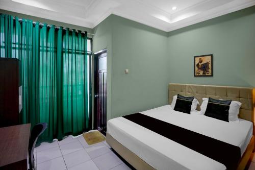 hotel o near museum lambung mangkurat