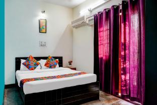 via peaceful stay yelahanka