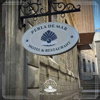 gold perla de mar hotel