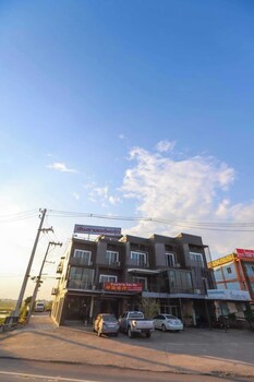 Chiang Rai Airport Hotel,,3 star