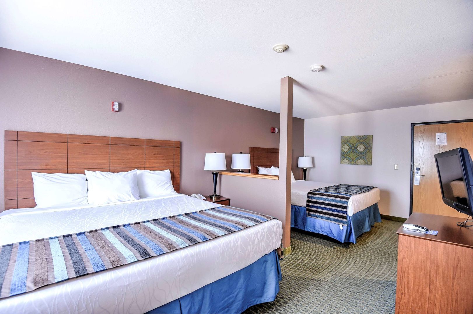 surestay hotel by best western ottawa