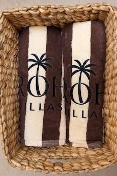 roh villas kuta lombok