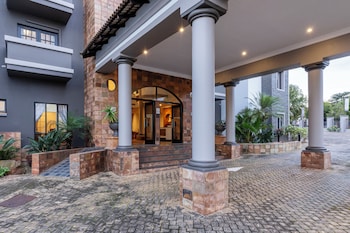 basdenwood hotel