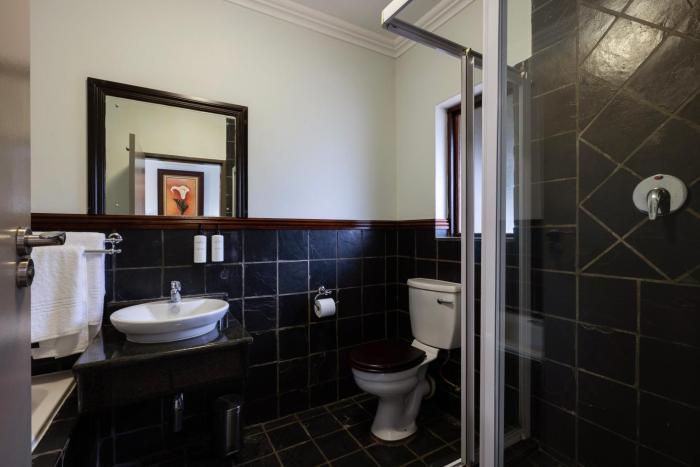 basdenwood hotel