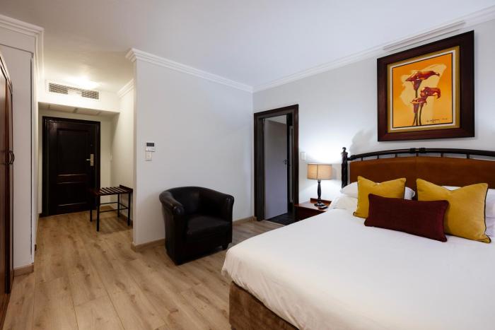 basdenwood hotel