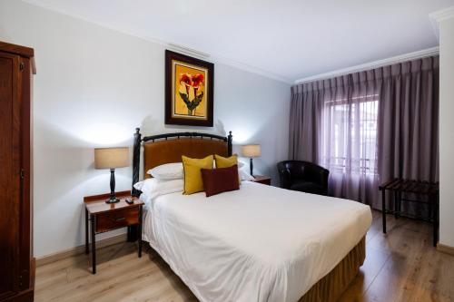 basdenwood hotel