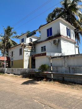 Bhairavi Homestay,,2 star
