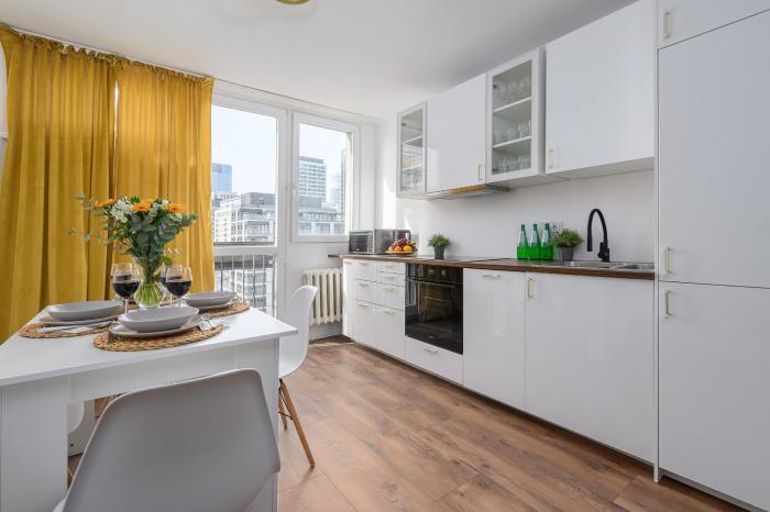 lumina comfy 4 room apartment center