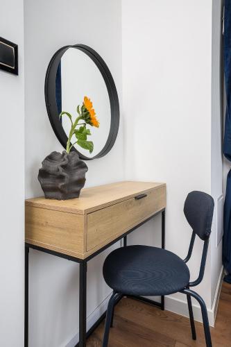 lumina comfy 4 room apartment center