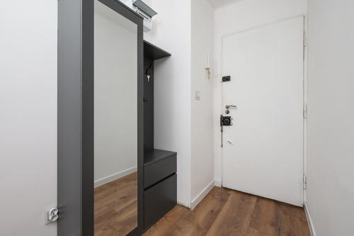lumina comfy 4 room apartment center
