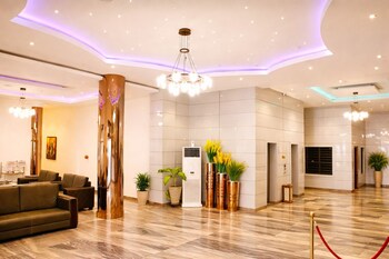 Pinnacle Castle Hotel Asaba,,3 star