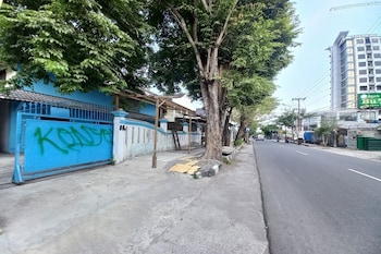 hotel o lowanu stay syariah