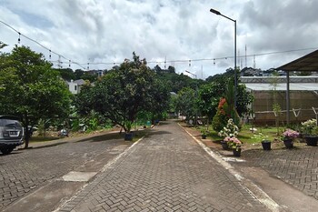 hotel o house of fosil syariah