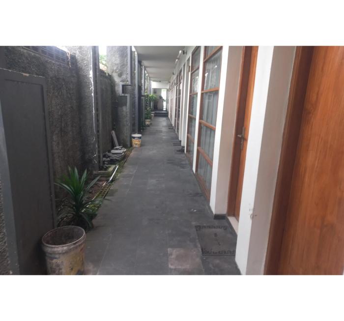 oyo 95179 namira guest house syariah
