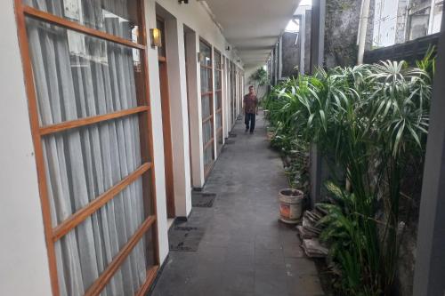 oyo 95179 namira guest house syariah