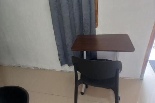 oyo 95179 namira guest house syariah