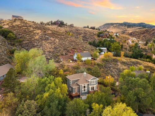 hillside at horsetooth lake and mtn views trails