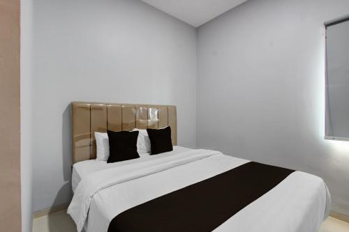 oyo 95180 enshe guest house syariah