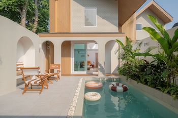 pama khaoyai lifestyle pool villas