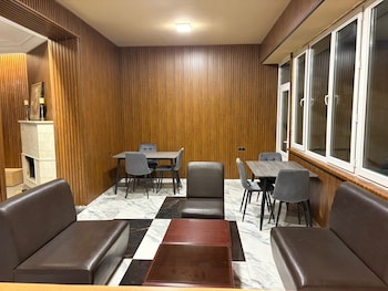 nana grand hotel