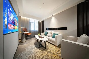Giorgio Morandi Hotel - Langfang Wanda Plaza,,3 star
