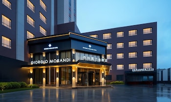 giorgio morandi hotel bazhou