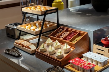 giorgio morandi hotel bazhou