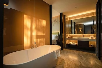giorgio morandi hotel xuyi kejie central mall