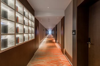 giorgio morandi hotel xuyi kejie central mall