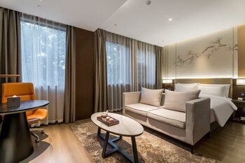 Giorgio Morandi Hotel - Xuyi Kejie Central Mall,,3 star