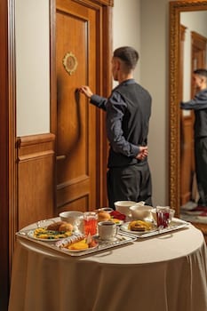 hayasa hotel old yerevan