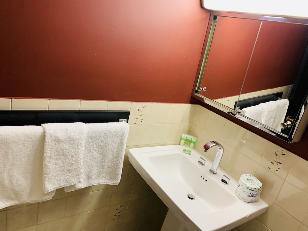 hotel at the waldorf