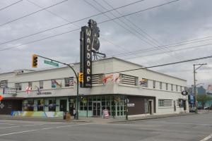 Hotel At The Waldorf,North Vancouver>>British Columbia,2 star