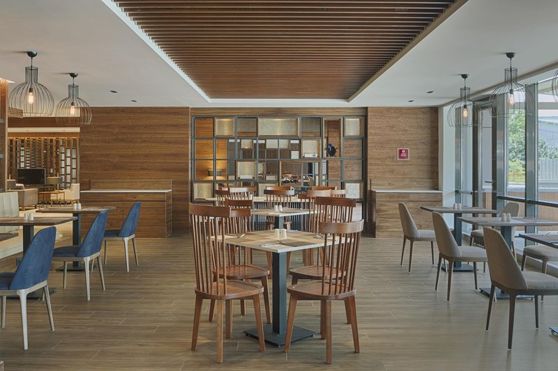 bof hotels business