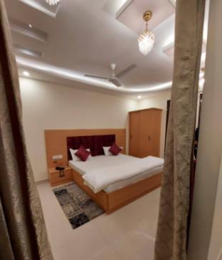 hotel kailash near deoria baraon rd