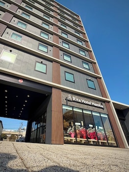rita hotel namba