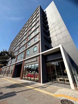 rita hotel namba