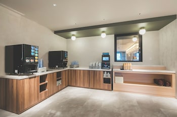 rita hotel namba