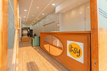Itsy Hotels Sri Nidhi Executive,,3 star