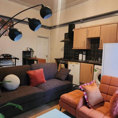 glams victoria apartment
