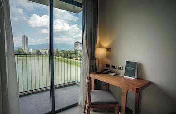 brique suite hotel chiangmai