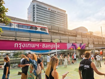 urban vibe bangkok